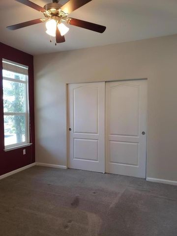 440 MOFFETT Boulevard, Mountain View, CA 94043