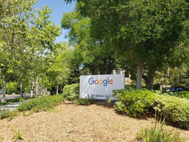 440 MOFFETT Boulevard, Mountain View, CA 94043