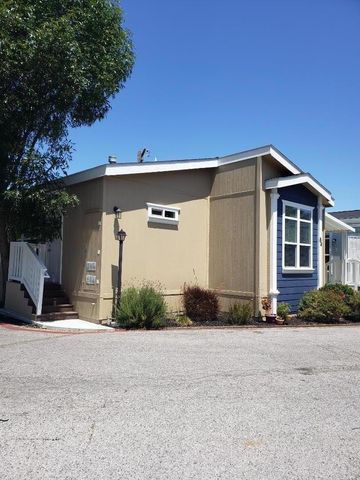 440 MOFFETT Boulevard, Mountain View, CA 94043
