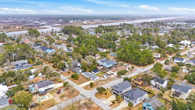 304 NE 50th Street, Oak Island, NC 28465