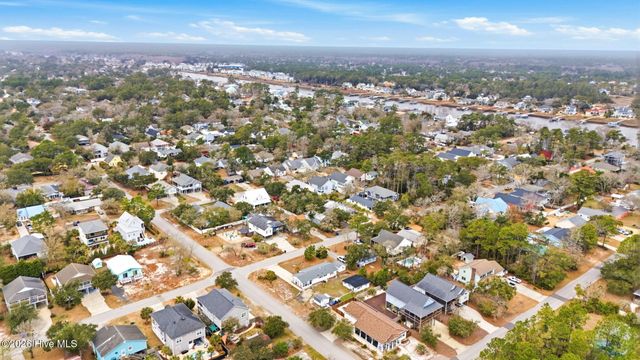 304 NE 50th Street, Oak Island, NC 28465