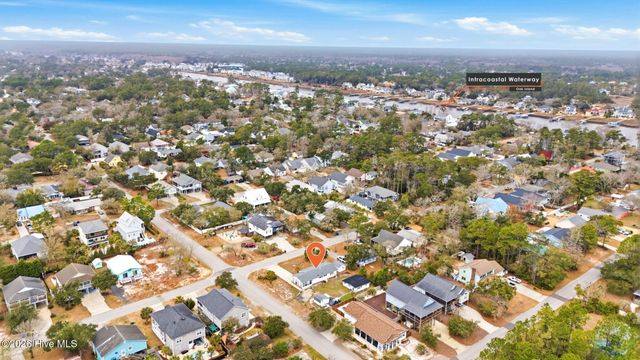 304 NE 50th Street, Oak Island, NC 28465