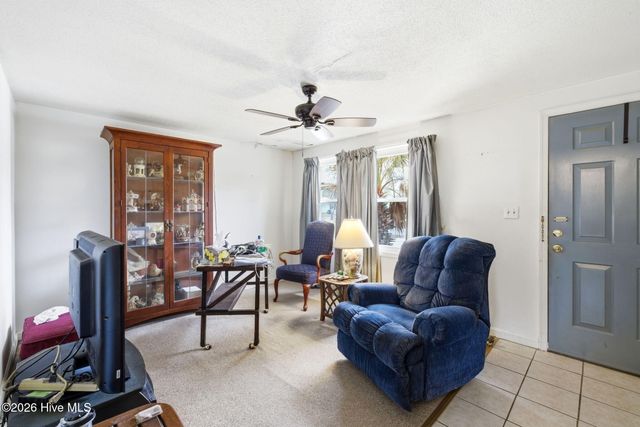 304 NE 50th Street, Oak Island, NC 28465