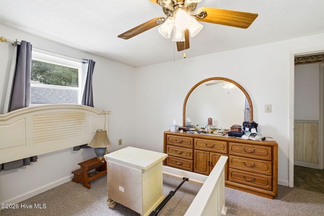 304 NE 50th Street, Oak Island, NC 28465