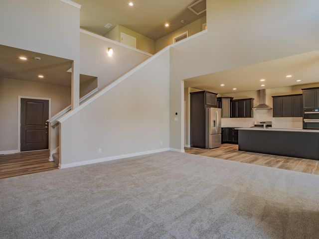 3106 Forestside Lane, Valparaiso, IN 46385