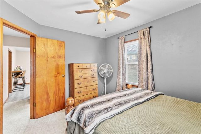 914 N Folger Street, Carrollton, MO 64633