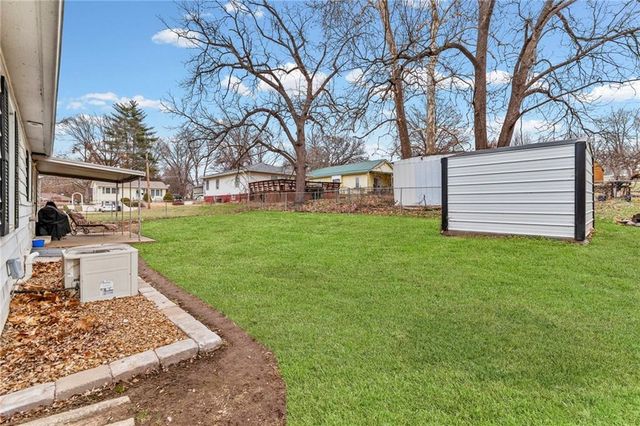 914 N Folger Street, Carrollton, MO 64633