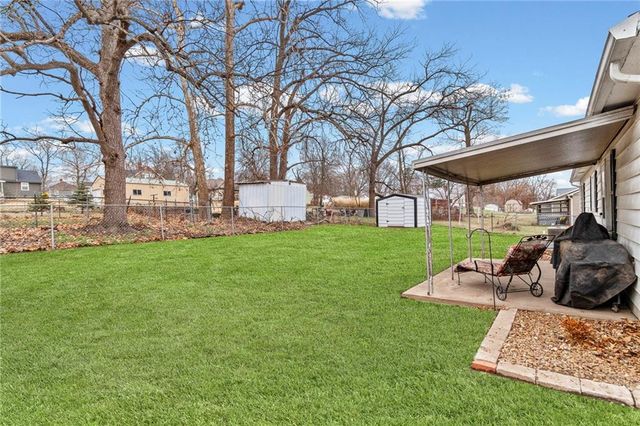 914 N Folger Street, Carrollton, MO 64633