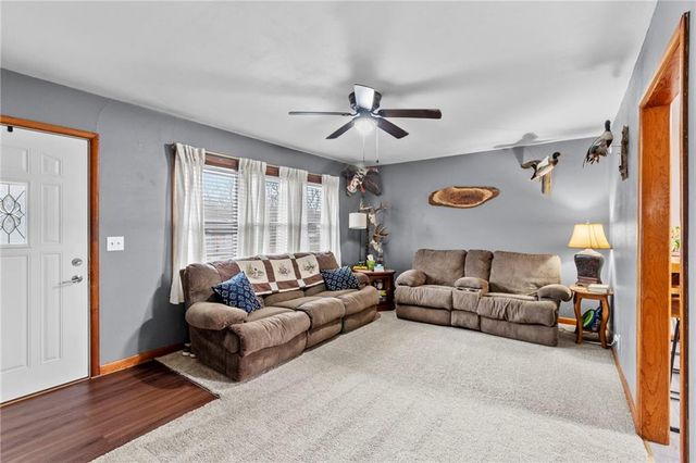 914 N Folger Street, Carrollton, MO 64633