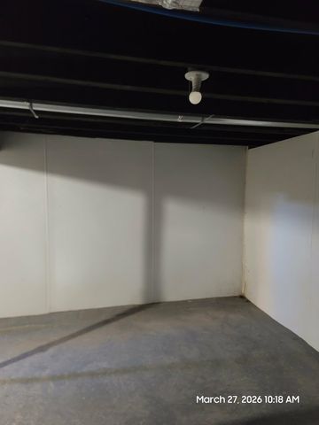 1391 Wells Street, Burton, MI 48529