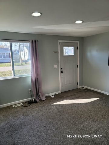 1391 Wells Street, Burton, MI 48529