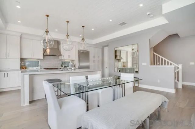 710 E Avenue, Coronado, CA 92118