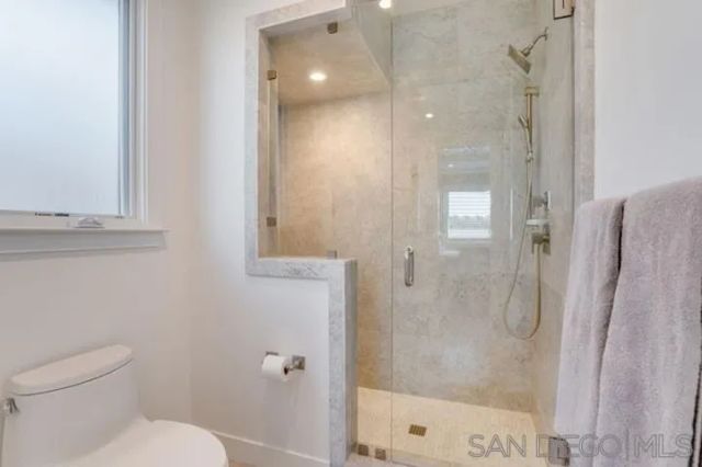 710 E Avenue, Coronado, CA 92118