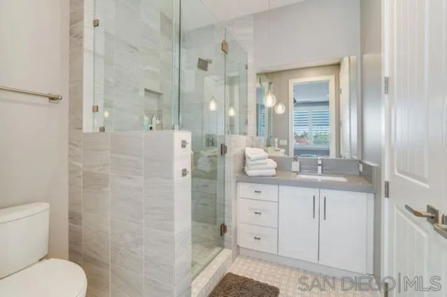 710 E Avenue, Coronado, CA 92118