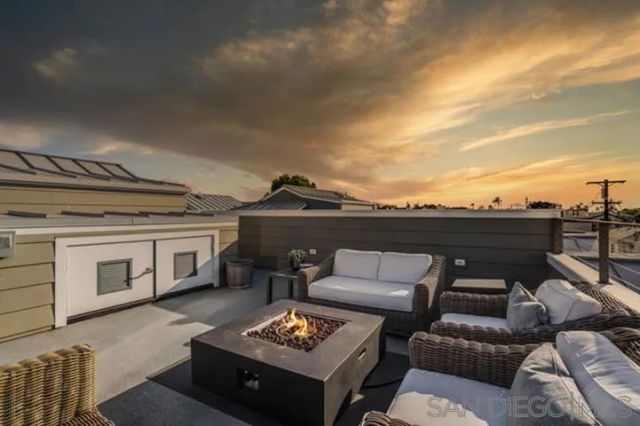 710 E Avenue, Coronado, CA 92118