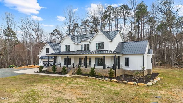 2418 Crossroads Avenue, Hillsborough, NC 27278