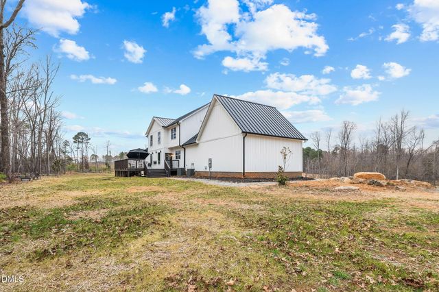 2418 Crossroads Avenue, Hillsborough, NC 27278