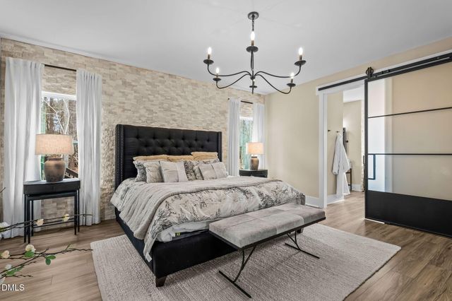 2418 Crossroads Avenue, Hillsborough, NC 27278