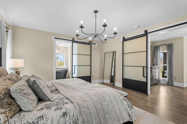 2418 Crossroads Avenue, Hillsborough, NC 27278