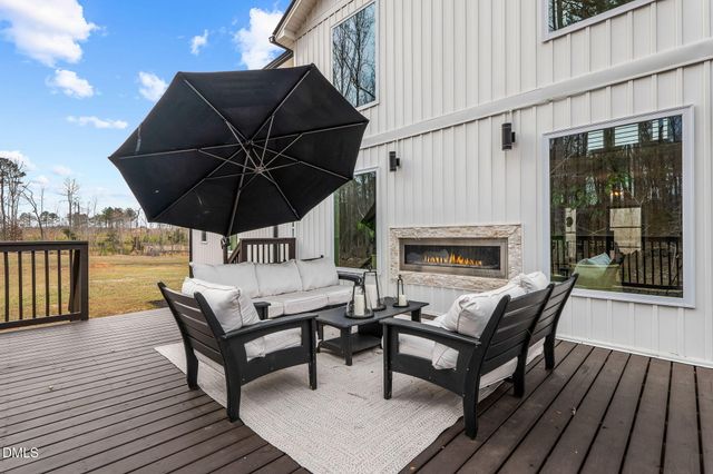 2418 Crossroads Avenue, Hillsborough, NC 27278
