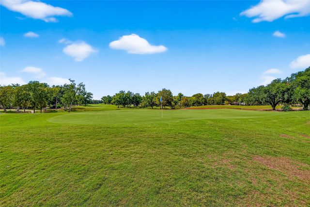 3415 W Creek Club Drive, Missouri City, TX 77459