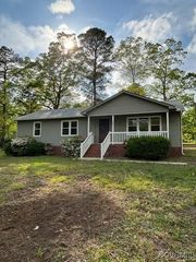 5600 Qualla Rd, Chesterfield, VA 23832