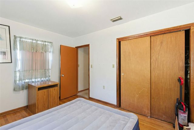 1014 E OKALOOSA AVENUE, Tampa, FL 33604