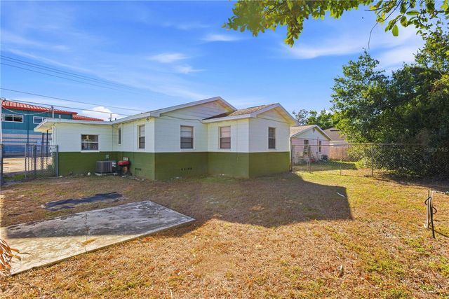 1014 E OKALOOSA AVENUE, Tampa, FL 33604