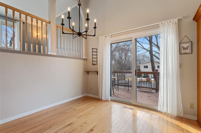 239 16th Avenue SW, New Brighton, MN 55112