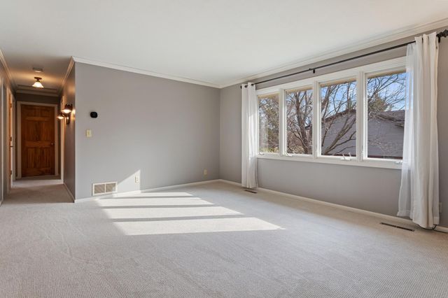 239 16th Avenue SW, New Brighton, MN 55112