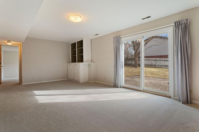 239 16th Avenue SW, New Brighton, MN 55112