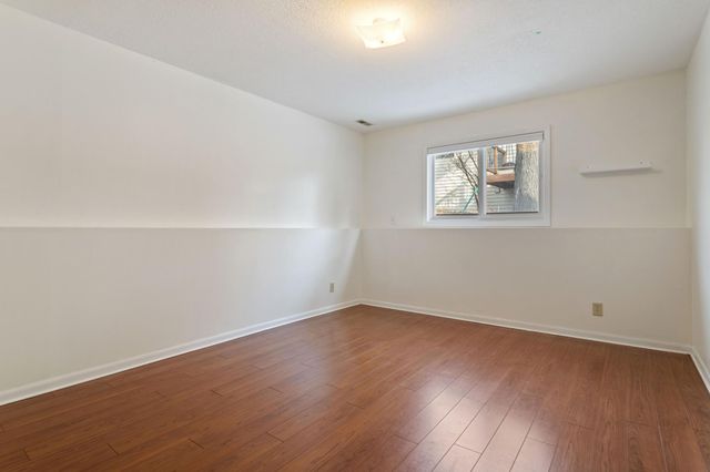 239 16th Avenue SW, New Brighton, MN 55112