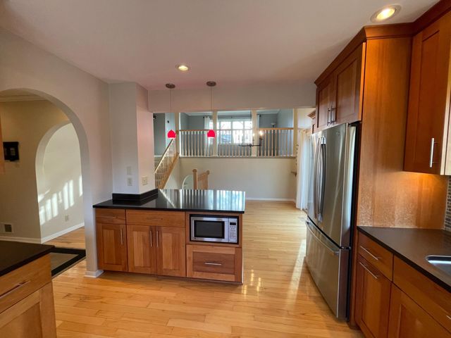 239 16th Avenue SW, New Brighton, MN 55112