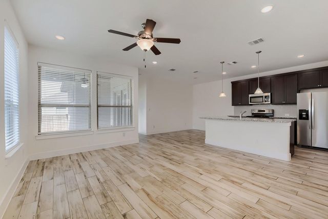 401 Parkline DR 1A, Georgetown, TX 78626