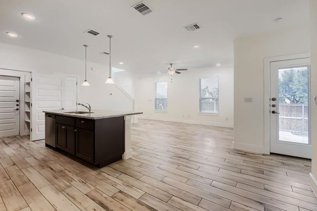 401 Parkline DR 1A, Georgetown, TX 78626