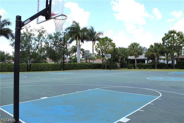 1999 Parson ST, Naples, FL 34120