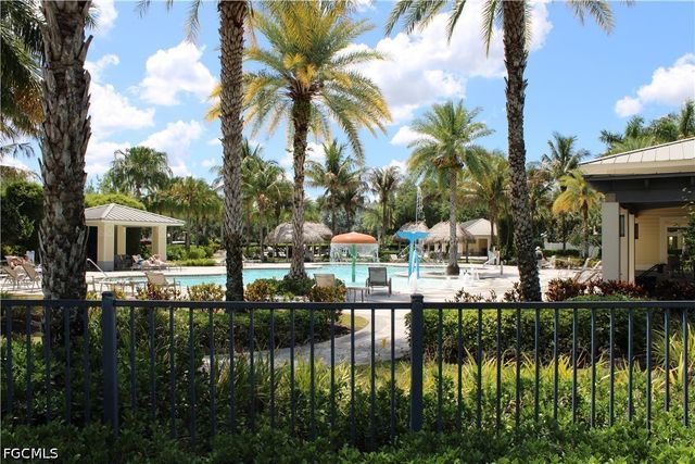 1999 Parson ST, Naples, FL 34120