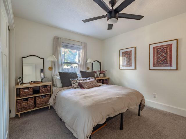 2409 Kenway Drive, Des Moines, IA 50310