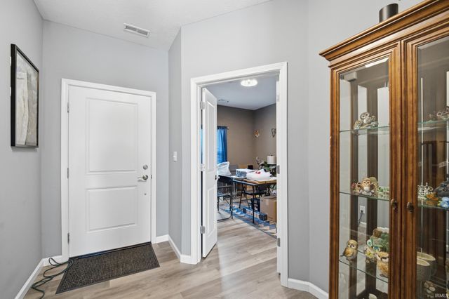 2671 Glastonbury Way, Lafayette, IN 47909