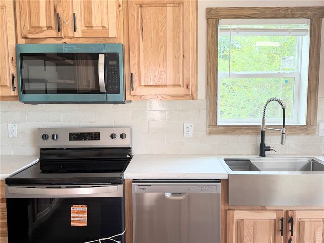 350 CR 1070, Wortham, TX 76693