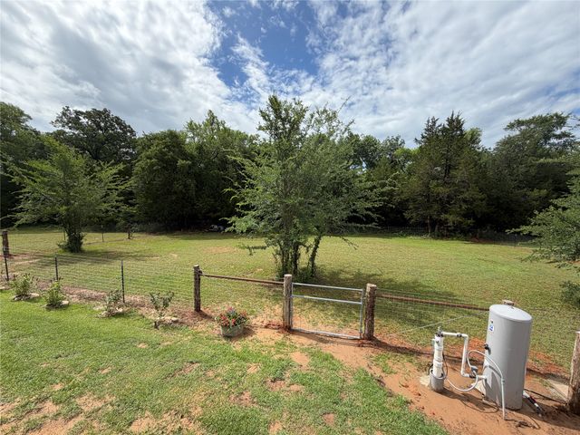 350 CR 1070, Wortham, TX 76693