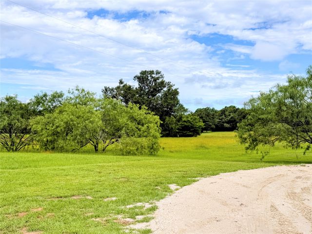 350 CR 1070, Wortham, TX 76693