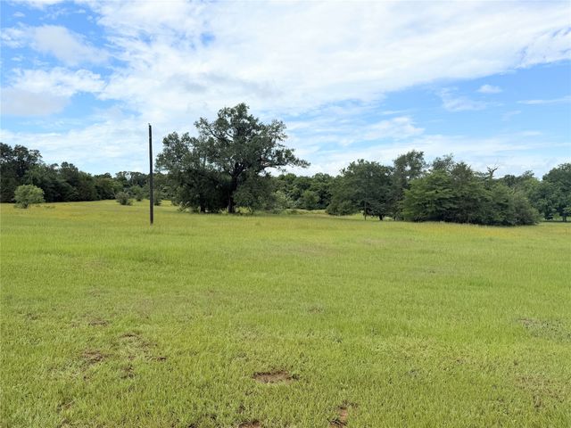 350 CR 1070, Wortham, TX 76693