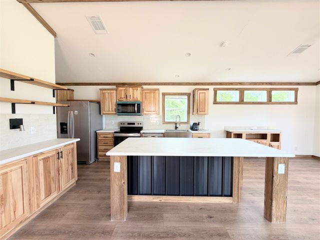 350 CR 1070, Wortham, TX 76693