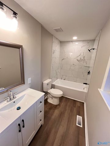 1506 Coleman Avenue, Athens, AL 35611