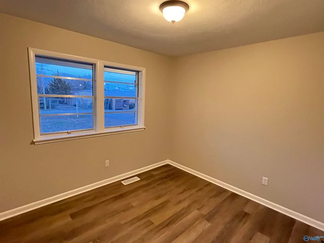 1506 Coleman Avenue, Athens, AL 35611