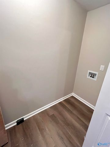 1506 Coleman Avenue, Athens, AL 35611