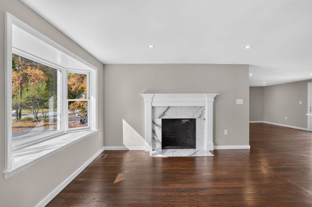 417 Bigelow Street, Marlborough, MA 01752