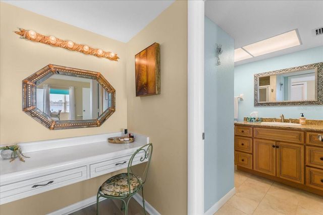 5020 BRITTANY DRIVE S 118, St Petersburg, FL 33715