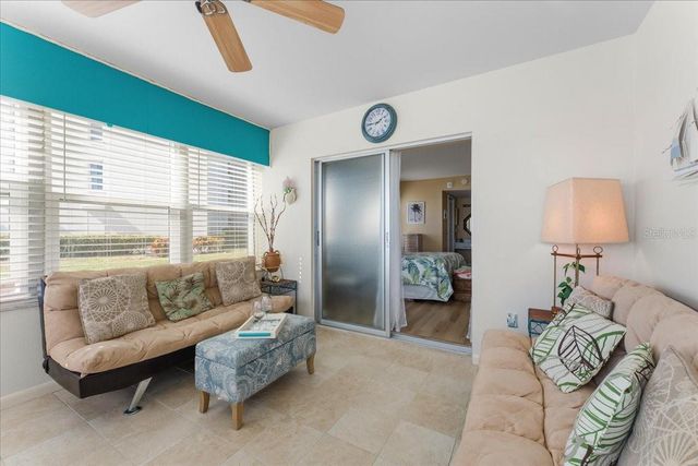 5020 BRITTANY DRIVE S 118, St Petersburg, FL 33715